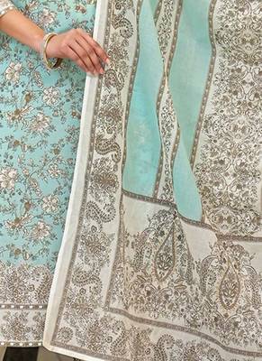 Women Floral Printed Regular Beads and Stones Pure Cotton Kurta with Trousers & With Dupatta 4