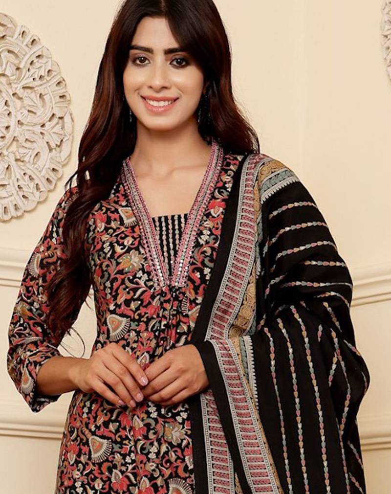 Women Floral Printed Regular Sequinned Kurta with Trousers & Dupatta
