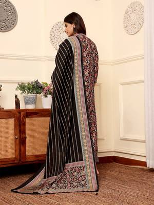Women Floral Printed Regular Sequinned Kurta with Trousers & Dupatta 6
