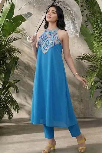 Women Embroidered Regular Thread Work Silk Georgette Kurta with Trousers