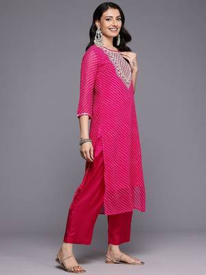 Bandhani Printed Sequinned Kurta With Trousers & Dupatta 6