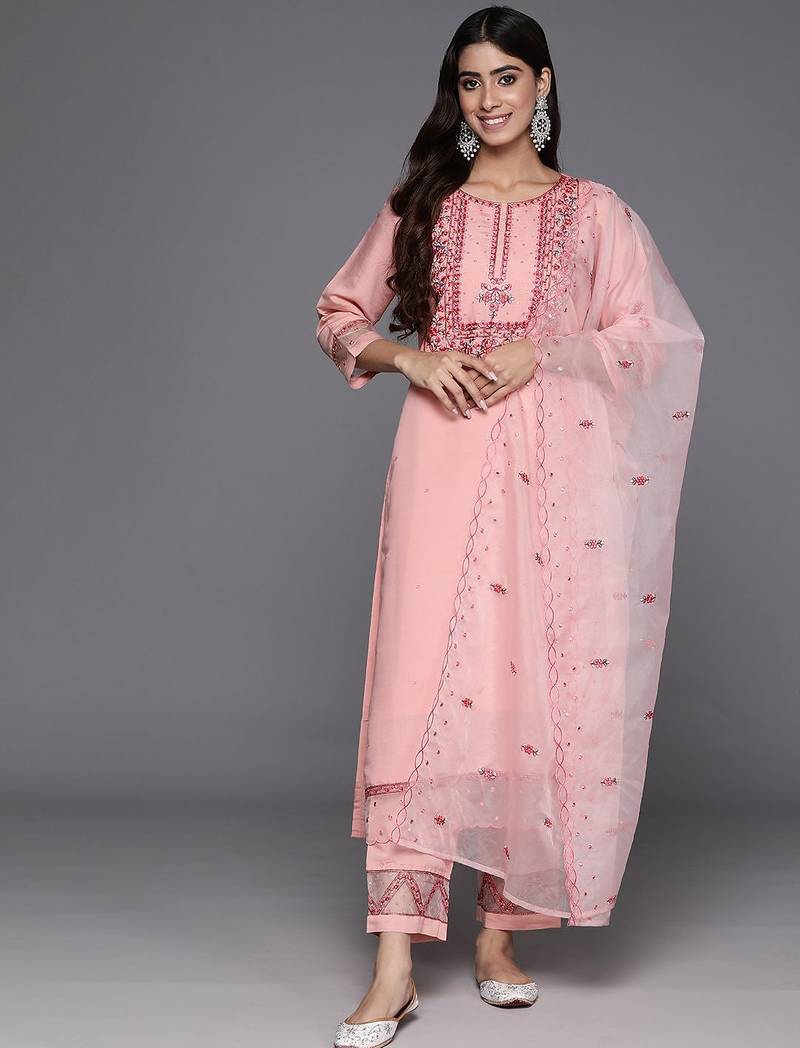 Floral Embroidered Regular Sequinned Kurta with Trousers & Dupatta