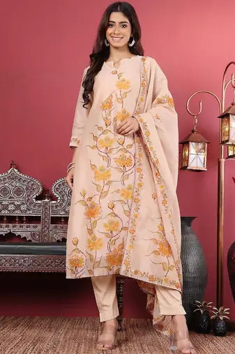 Floral Printed Kantha Work Chanderi Silk Straight Kurta with Trousers & Dupatta