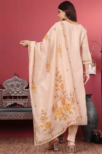 Floral Printed Kantha Work Chanderi Silk Straight Kurta with Trousers & Dupatta