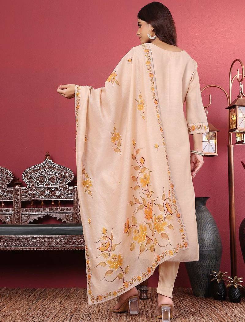 Floral Printed Kantha Work Chanderi Silk Straight Kurta with Trousers & Dupatta