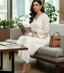 Women Ethnic Motifs Embroidered Regular Thread Work Pure Cotton Kurta with Trousers