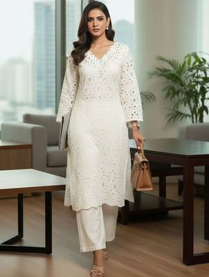 Women Ethnic Motifs Embroidered Regular Thread Work Pure Cotton Kurta with Trousers 6