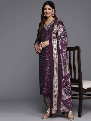 Women Bandhani Printed Regular Beads and Stones Kurta with Trousers & Dupatta 1