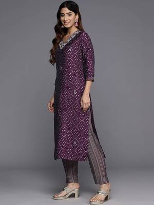 Women Bandhani Printed Regular Beads and Stones Kurta with Trousers & Dupatta 6