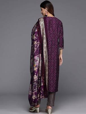 Women Bandhani Printed Regular Beads and Stones Kurta with Trousers & Dupatta 7