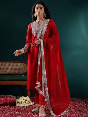 Women Ethnic Motifs Embroidered Regular Kurta with Trousers & With Dupatta 1