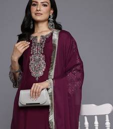 Ethnic Motifs Embroidered Sequinned Kurta With Trousers & Dupatta