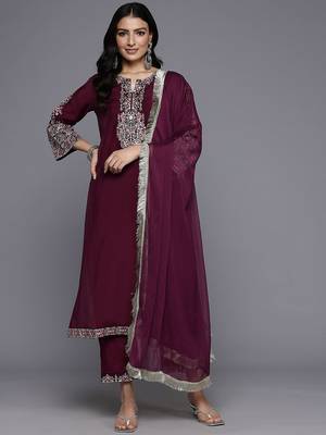 Ethnic Motifs Embroidered Sequinned Kurta With Trousers & Dupatta 6