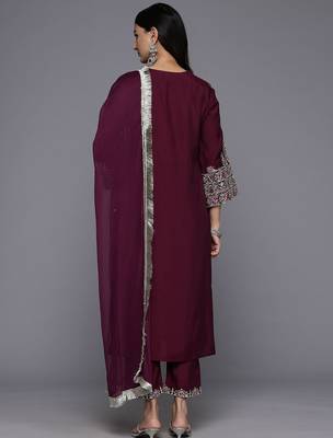 Ethnic Motifs Embroidered Sequinned Kurta With Trousers & Dupatta 8