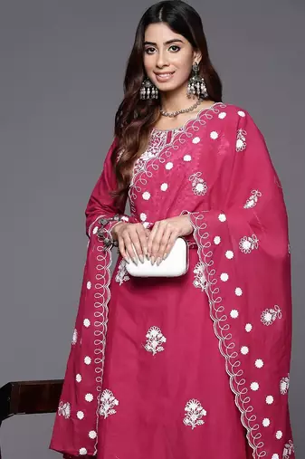 Floral Embroidered Thread Work Pure Cotton Kurta with Trousers & Dupatta