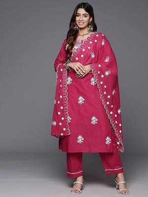 Floral Embroidered Thread Work Pure Cotton Kurta with Trousers & Dupatta 5