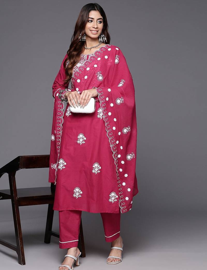 Floral Embroidered Thread Work Pure Cotton Kurta with Trousers & Dupatta