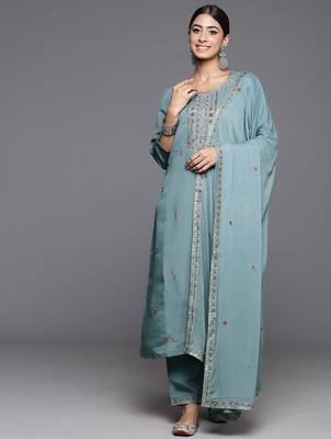 Women Floral Embroidered Regular Sequined Kurta with Trousers & Dupatta 1