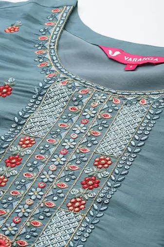 Women Floral Embroidered Regular Sequined Kurta with Trousers & Dupatta