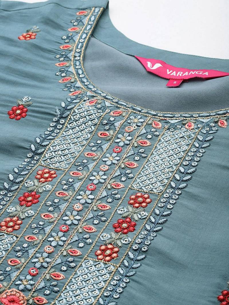 Women Floral Embroidered Regular Sequined Kurta with Trousers & Dupatta
