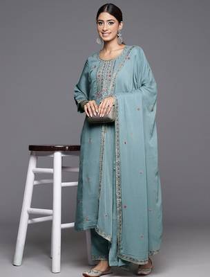 Women Floral Embroidered Regular Sequined Kurta with Trousers & Dupatta 7