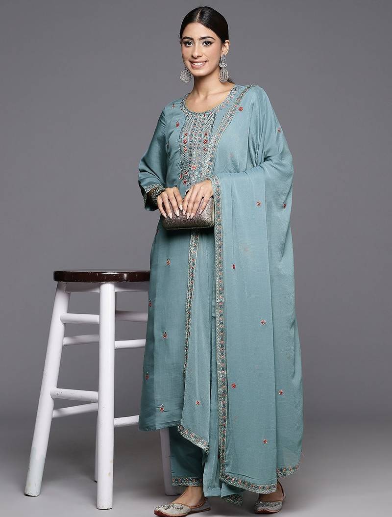 Women Floral Embroidered Regular Sequined Kurta with Trousers & Dupatta