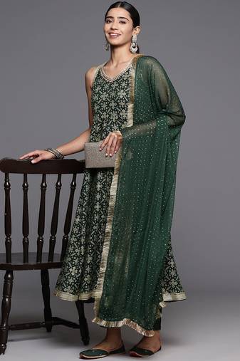 Women Regular Sequined Kurta with Trousers & Dupatta