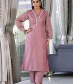 Kota Check V Neck Long Puffed Sleeves Straight Kurta With Trouser