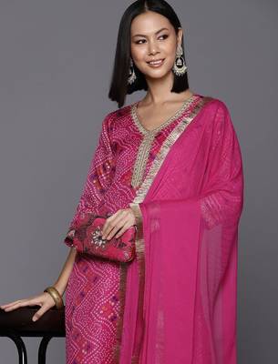 Women Bandhani Printed Regular Thread Work Kurta with Trousers & With Dupatta 2
