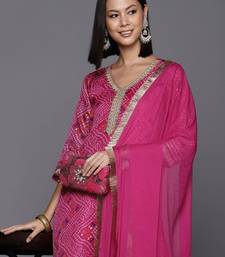Women Bandhani Printed Regular Thread Work Kurta with Trousers & With Dupatta