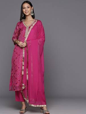 Women Bandhani Printed Regular Thread Work Kurta with Trousers & With Dupatta 6