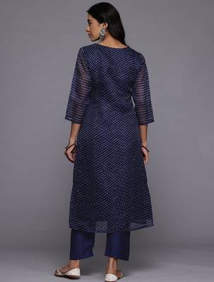Leheriya Printed Regular Kurta with Trousers 7