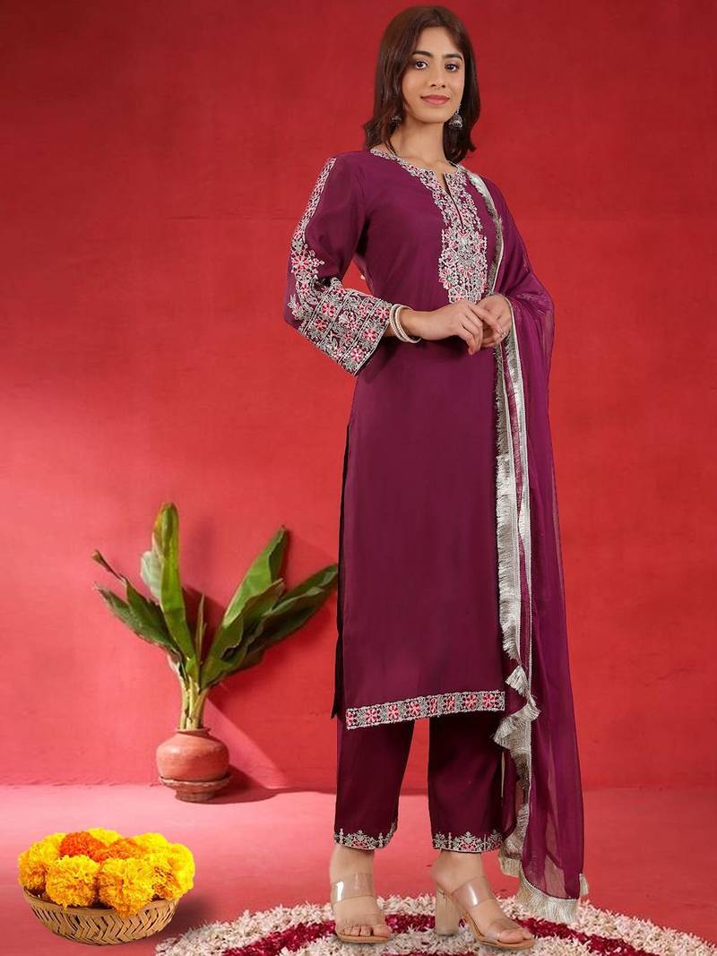 Floral Embroidered Notch Neck Zari Straight Kurta With Trousers And Dupatta