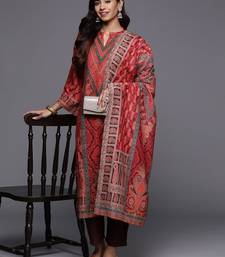 Red Paisley Printed Mandarin Collar Kurta With Trousers & Dupatta