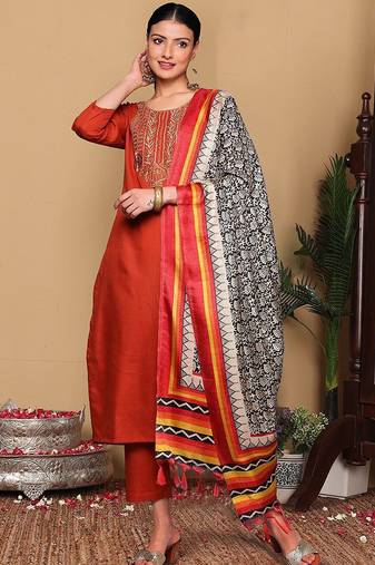 Rust Floral Embroidered Thread Work Kurta With Trousers & Dupatta