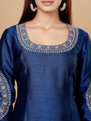 Teal Blue Floral Embroidered Round Neck Anarkali Kurta With Trousers & Dupatta 3