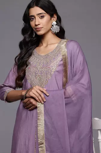 Paisley Embroidered Regular Kurta with Trousers & With Dupatta