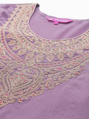 Paisley Embroidered Regular Kurta with Trousers & With Dupatta 3