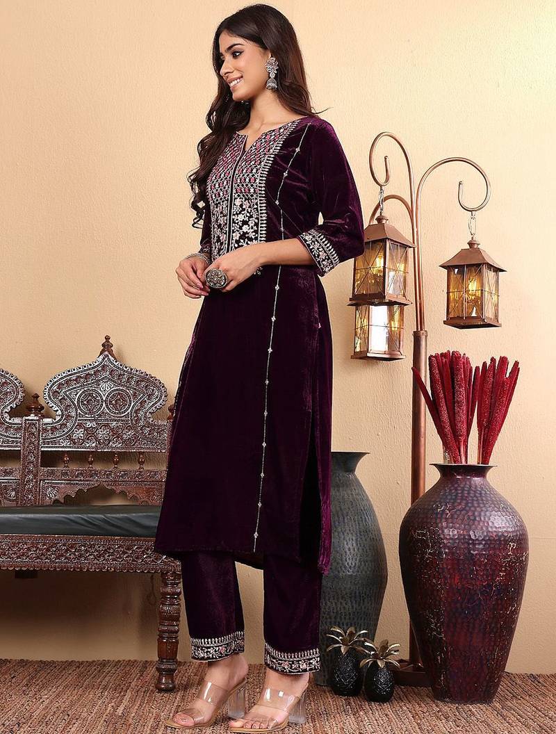 Purple Floral Embroidered Sequinned Velvet Straight Kurta with Trousers & Dupatta