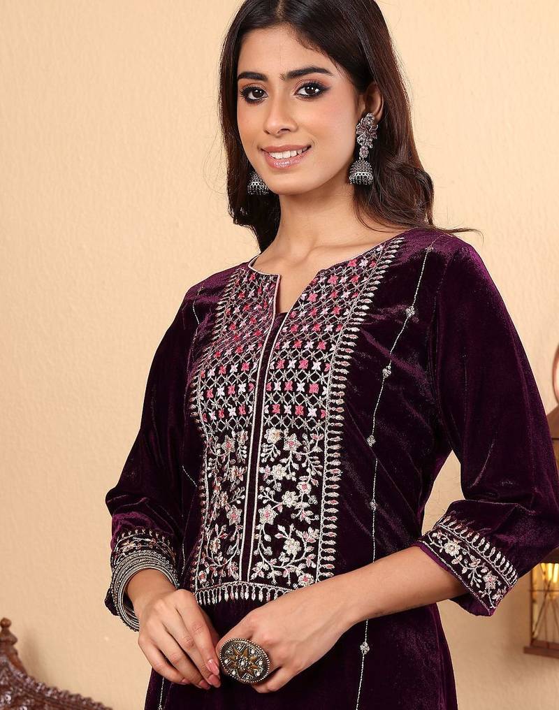 Purple Floral Embroidered Sequinned Velvet Straight Kurta with Trousers & Dupatta