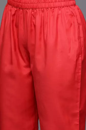 Floral Yoke Design V-Neck Thread Work Straight Kurta With Trousers & Dupatta