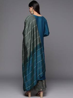 Ethnic Motifs Thread Embroidered Sequinned Kurta with Sharara & Dupatta 6