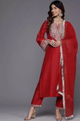 Ethnic Motifs Yoke Design Flared Sleeves Straight Kurta With Trousers & Dupatta