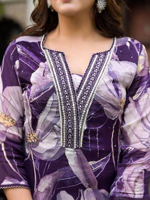 Notch Neck Floral Regular Pure Silk Straight Kurta with Trousers & With Dupatta 7