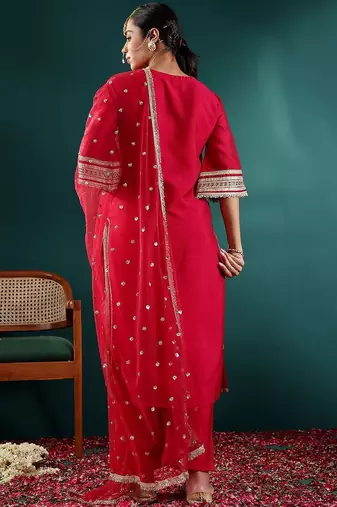 Women Floral Embroidered Regular Thread Work Kurta with Trousers & With Dupatta