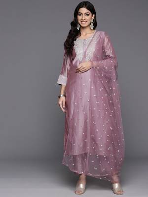 Floral Embroidered Zari Chanderi Silk Kurta with Trousers & Dupatta 6