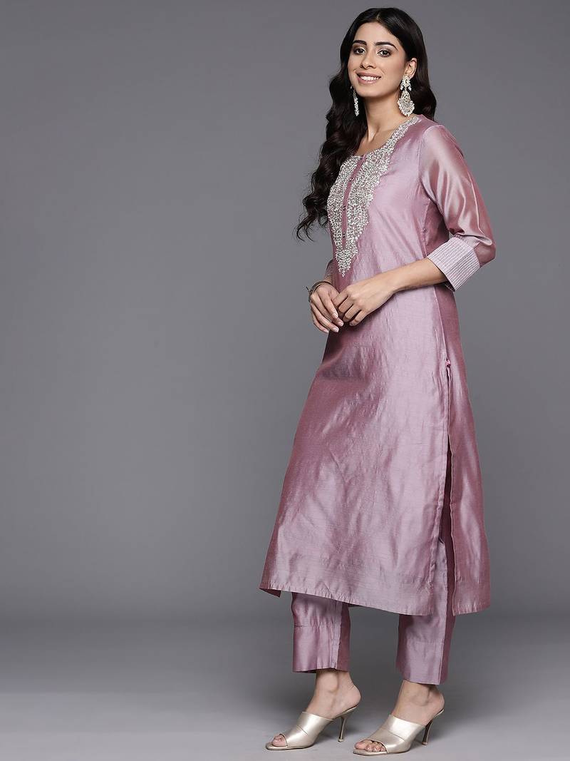 Floral Embroidered Zari Chanderi Silk Kurta with Trousers & Dupatta