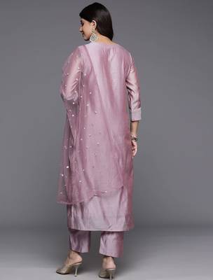 Floral Embroidered Zari Chanderi Silk Kurta with Trousers & Dupatta 8