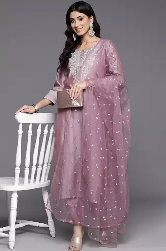 Floral Embroidered Zari Chanderi Silk Kurta with Trousers & Dupatta