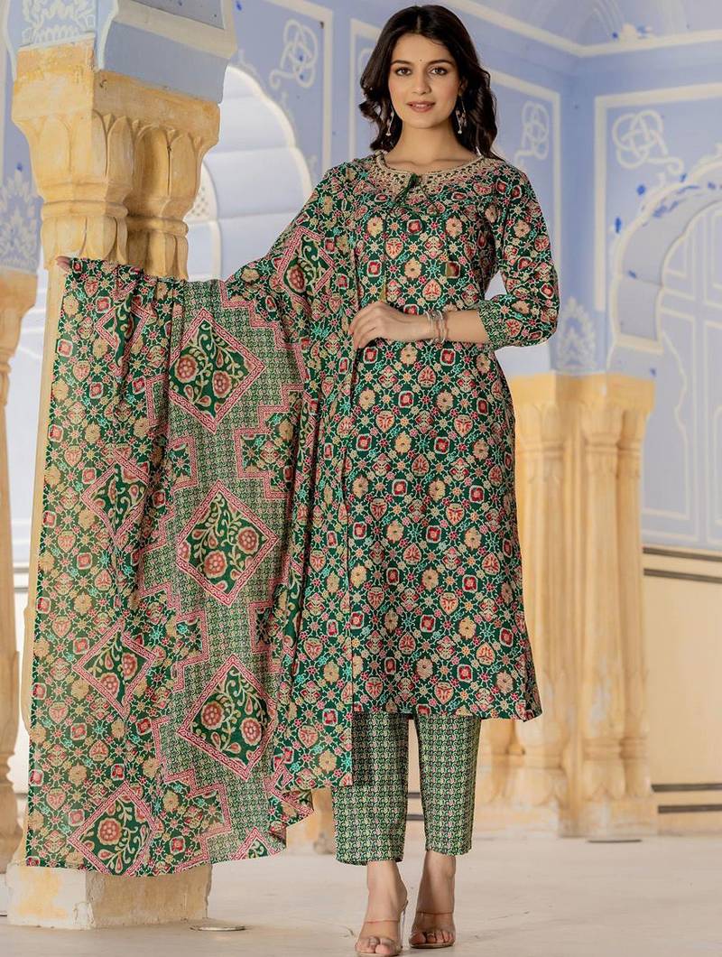 Floral Printed Regular Kurta with Trouser & Dupatta